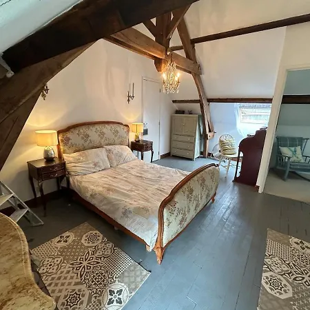 Petit Parfait 3 Bedroomed House * Buais-les-Monts